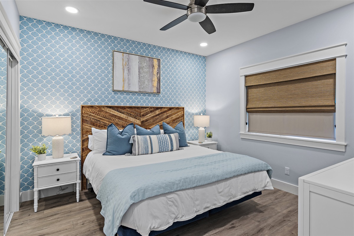 King Size Bed with Smart TV