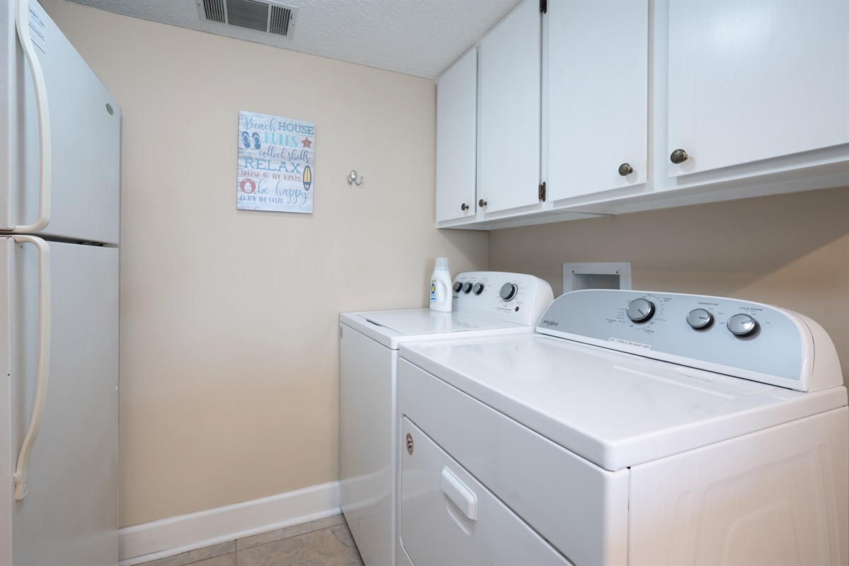 FULL SIZE WASHER & DRYER