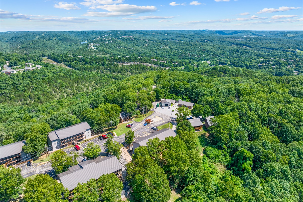 A true Ozarks setting—wide green ridgelines, peaceful surroundings, and room to breathe.