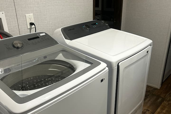 Brand new Samsung washer and dryer 