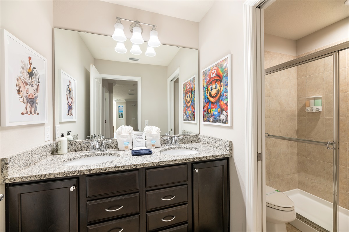 Bathroom 6 - Jack and Jill