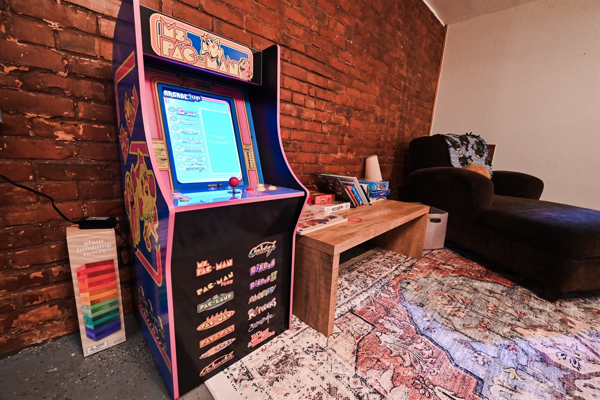 miss packman with other games