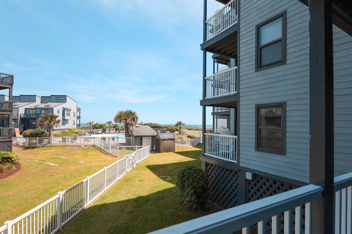 Welcome to Whispering Waves!