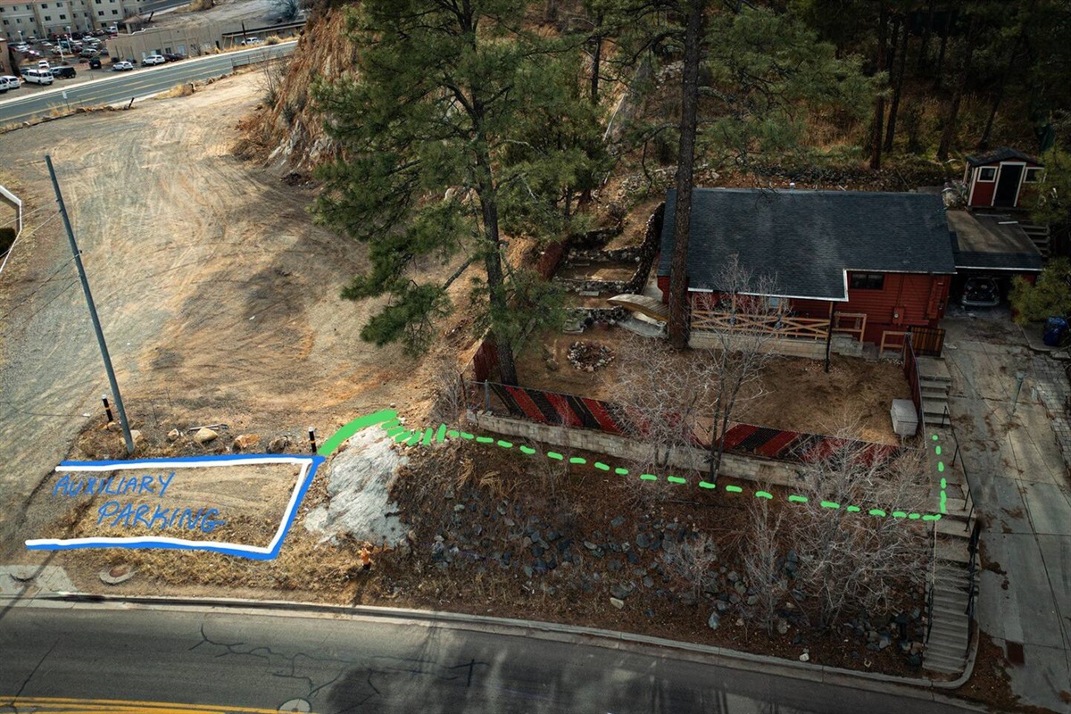 Auxiliary Parking Area, Flat