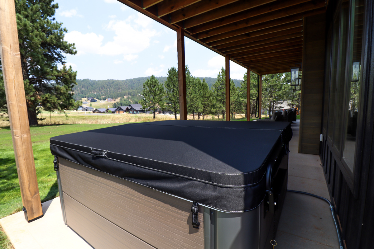 Private Hot Tub