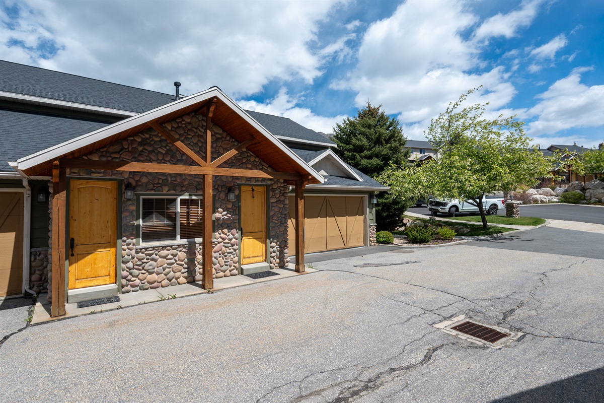 Your mountain home base in a quiet, scenic setting.