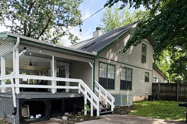 Backyard Porch & Patio