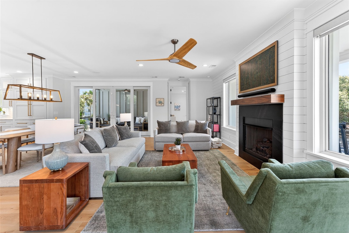 Living Room | On Beach Time | 6 30th Ave, Isle of Palms, SC | IOP Escapes