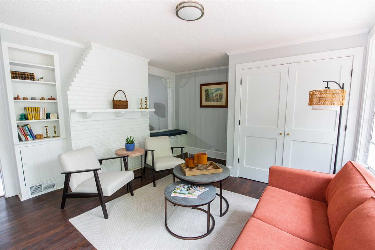 This sunroom might become your favorite room in the house!