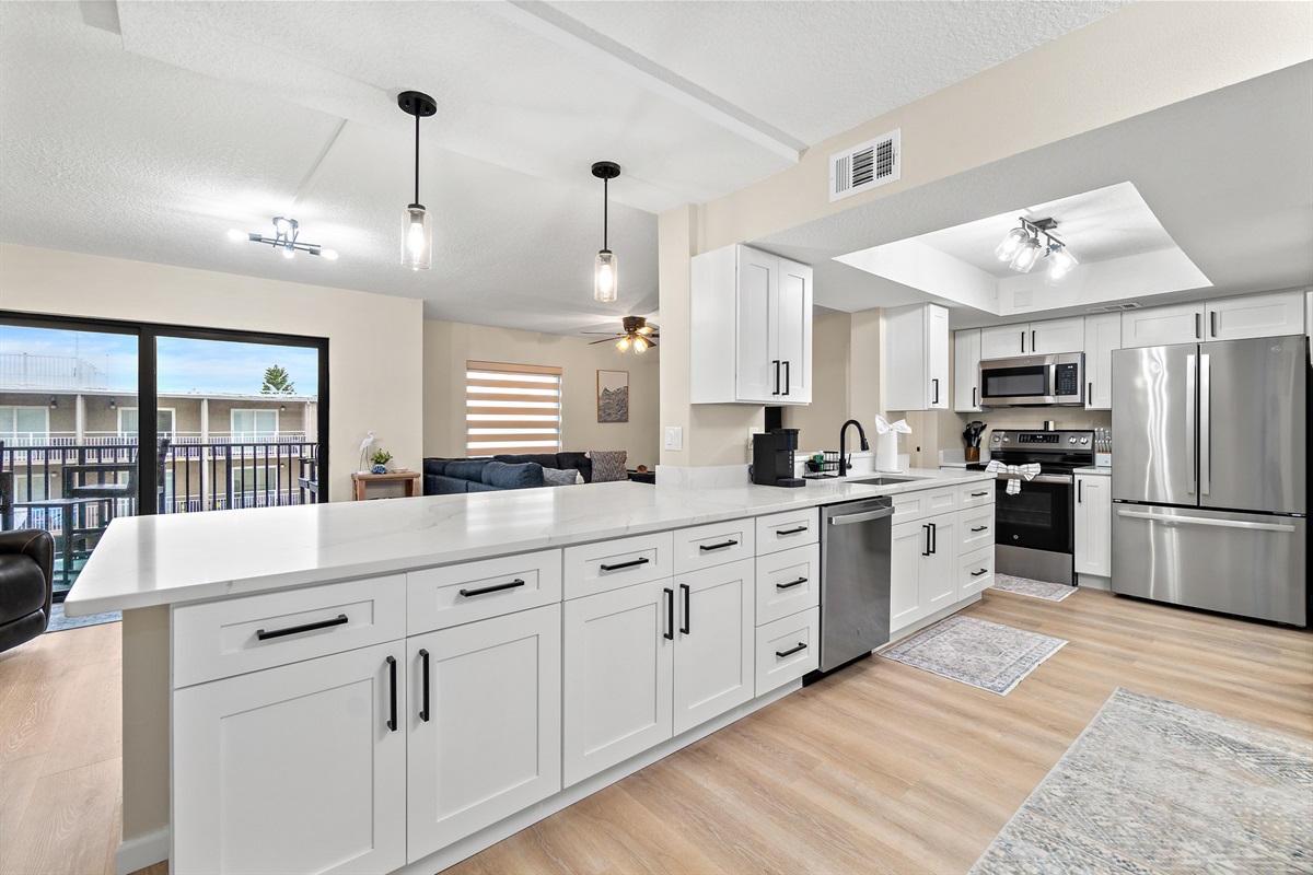 Huge Modern Kitchen