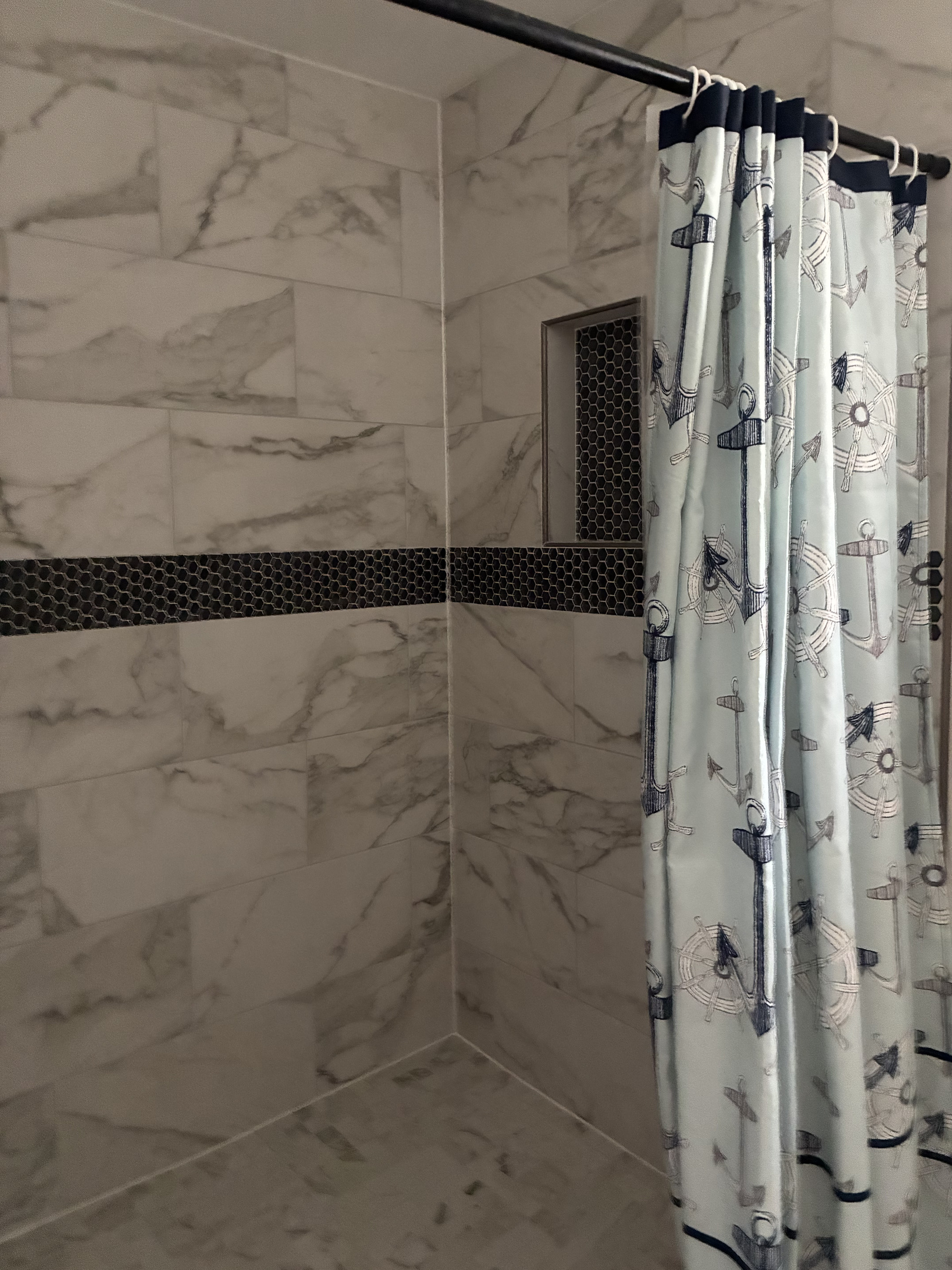 Bathroom Shower (Oversized)