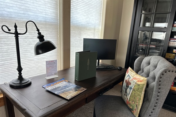 Laptop friendly workspace