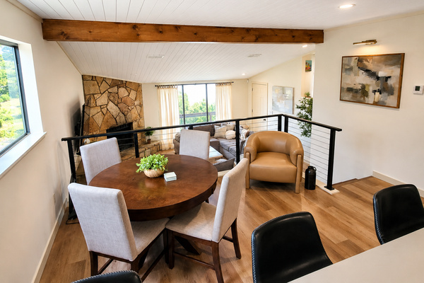 Cozy lake-view seating