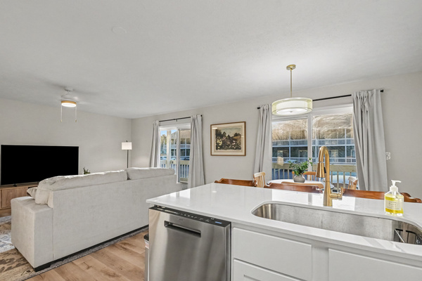 Game Day Luxury | 2BR/2BA Condo Near Notre Dame | Private Bal, photo 15