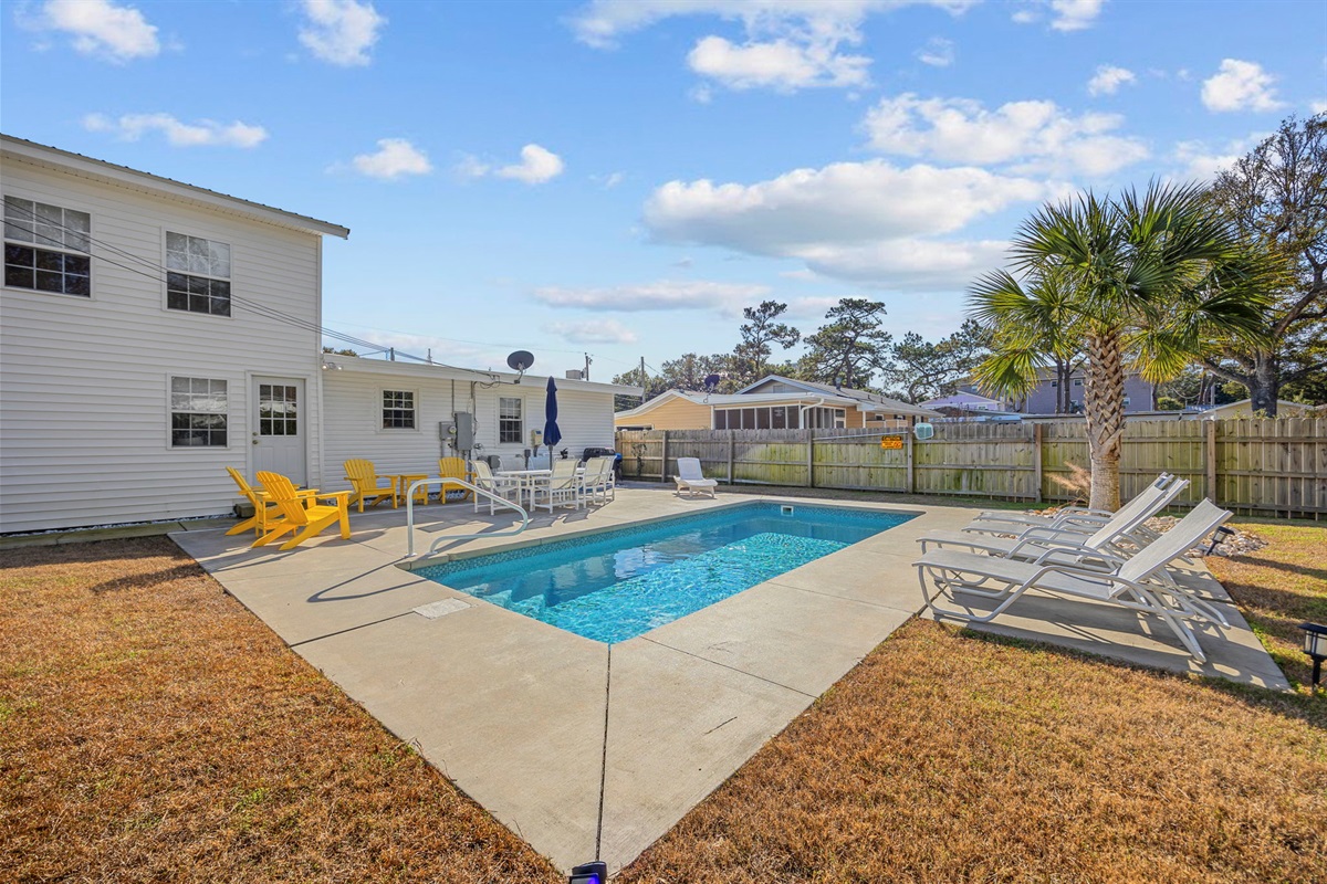Private Pool for Relaxation