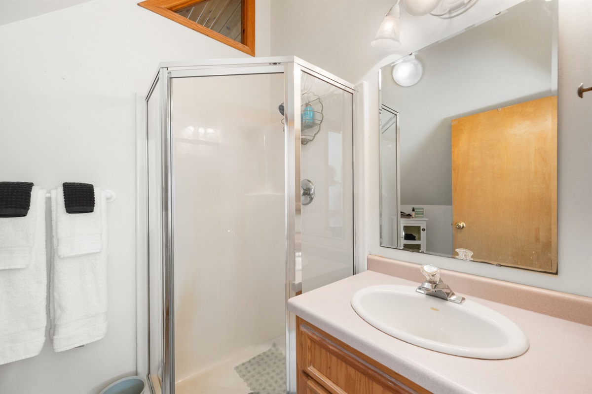 Private Ensuite Master Bath