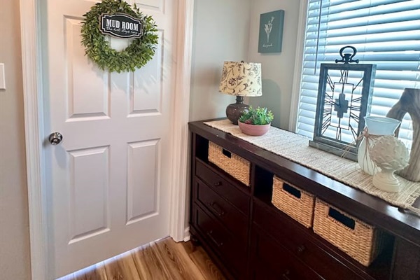 Back hallway to laundry room 