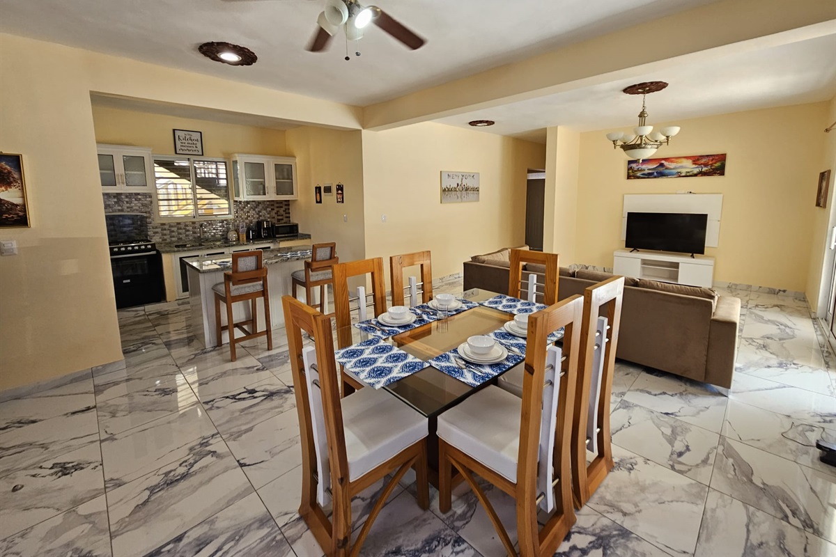 Dining 1