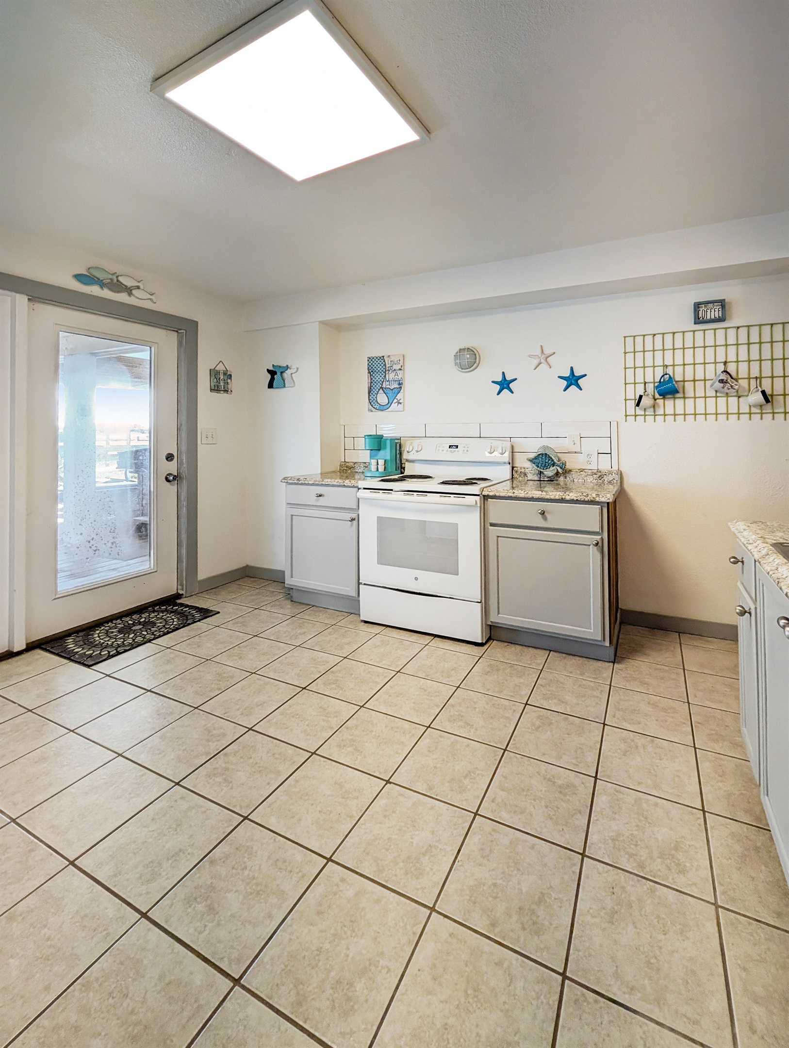 Bright and airy kitchen