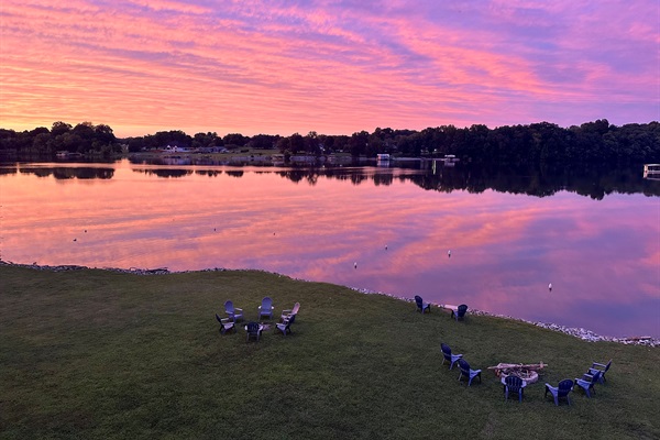 Relax & enjoy the view