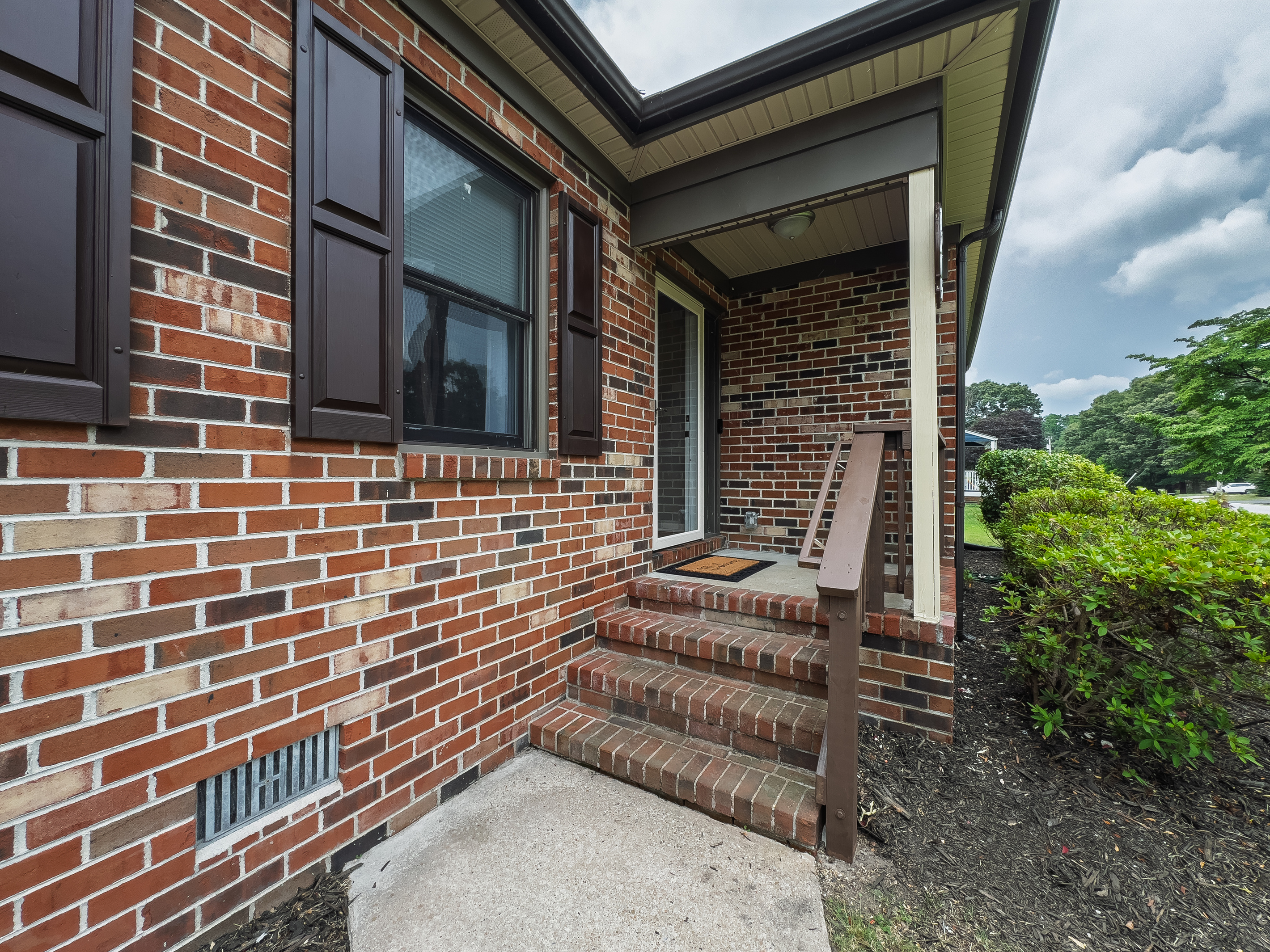 Front entry, covered porch