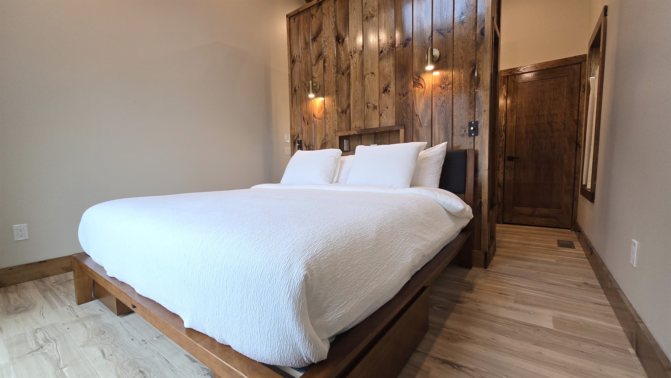 A king size bed provides a good night's sleep