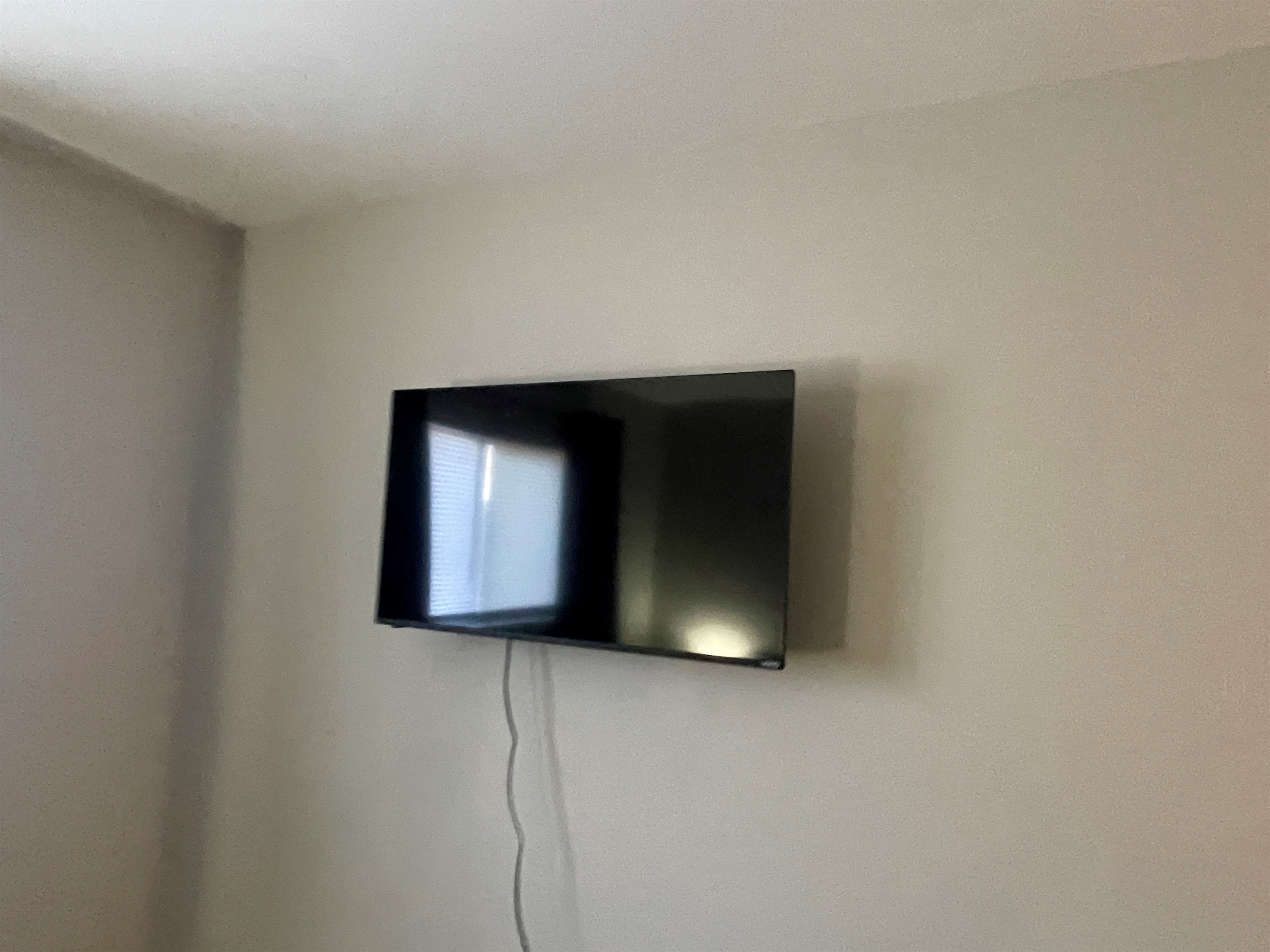 Bedroom 1, Queen sized bed with 40" Smart TV