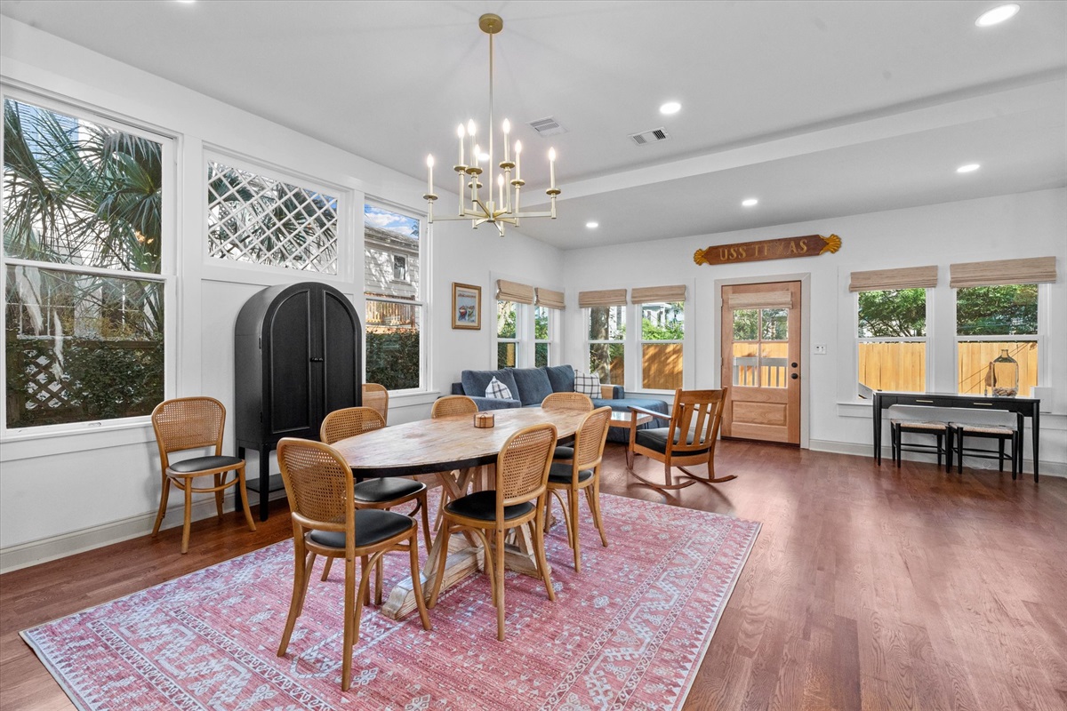 5f884a99a1294348b965f485e74f6ee9 Large | Beachhouse | Texas | TX | Vacation Homes | Galveston | Crystal Beach | Kokomo | Breezy Days | Beachfront Elegance | Sunrise Serenity | Southern Sands Property Management, LLC