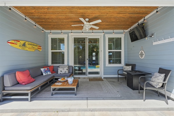 Wake up to a tranquil coffee on your back patio overlooking the pool deck to start your day, or chill at the end of a long day at the beach with your favorite drink while streaming Netflix.