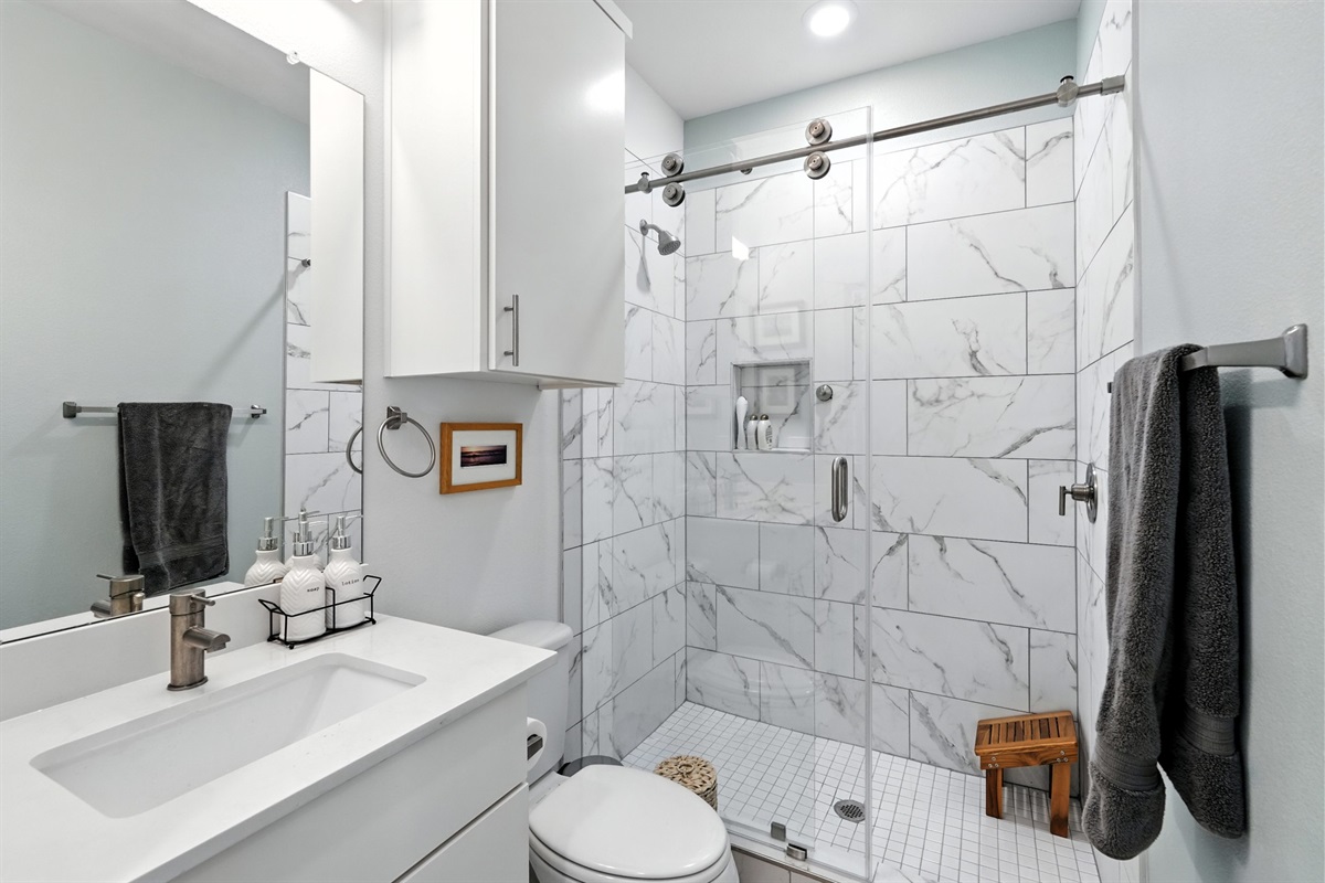 full bath on 1st floor