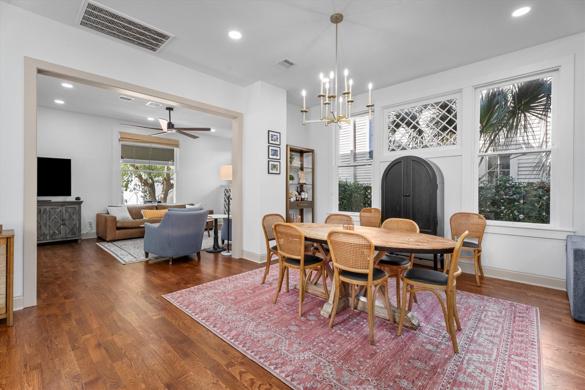 5fa3c53310434b588e58cd0ba3fd8304 Large | Beachhouse | Texas | TX | Vacation Homes | Galveston | Crystal Beach | Kokomo | Breezy Days | Beachfront Elegance | Sunrise Serenity | Southern Sands Property Management, LLC