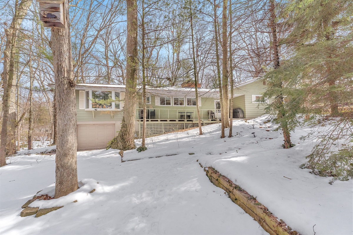 5fae818dcfa84aeaaf207528274cd039 Large