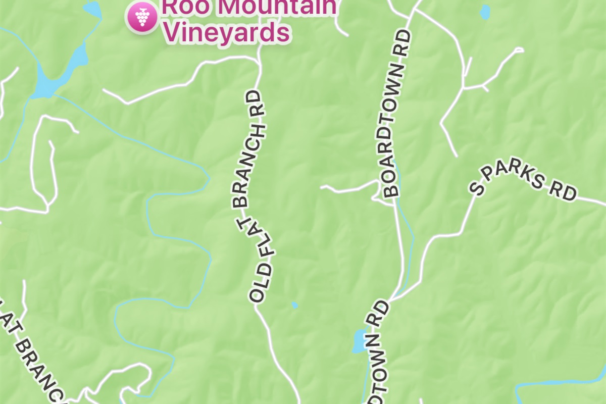 Surrounding neighborhood with a few minutes drive