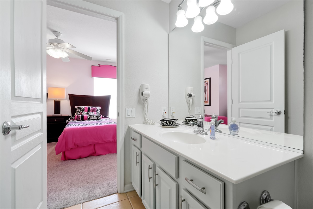 Upstairs Pink bedroom has it's OWN bath!