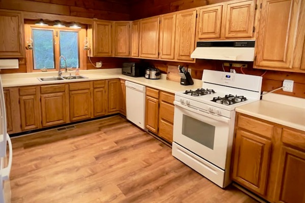 Fully equipped kitchen