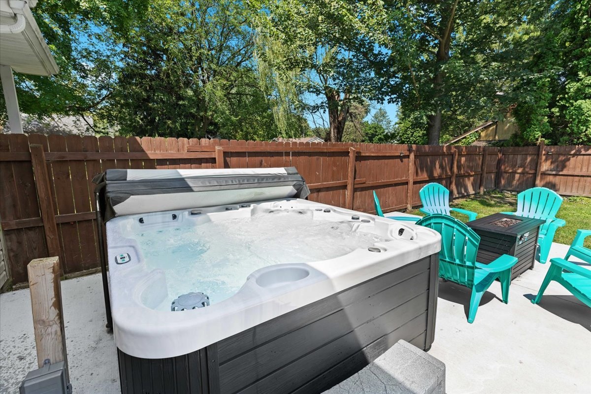 Relax and recharge in the bubbling outdoor hot tub