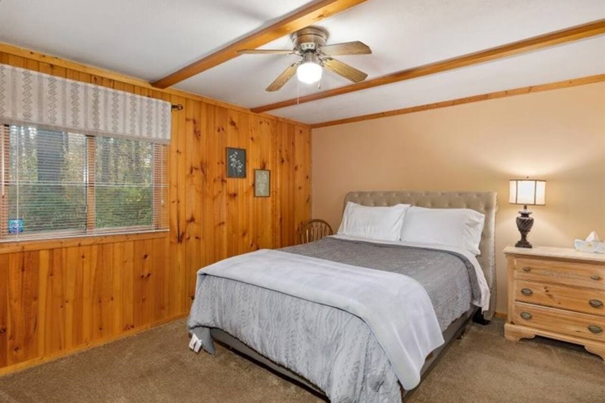 Second Bedroom Queen