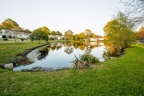 Lakeside @ The Cape, Small 'Lake'