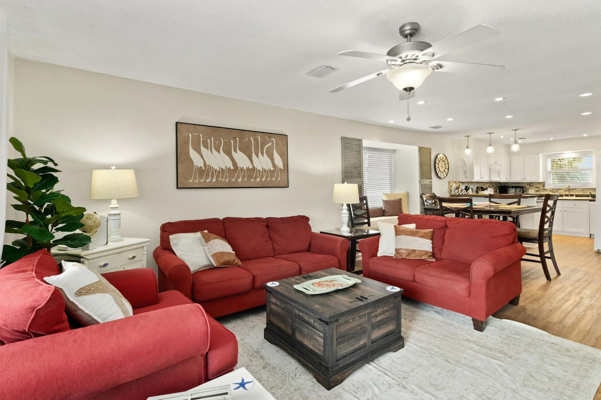 Gather everyone on the main level &mdash; there's plenty of room to spread out after a full day out.