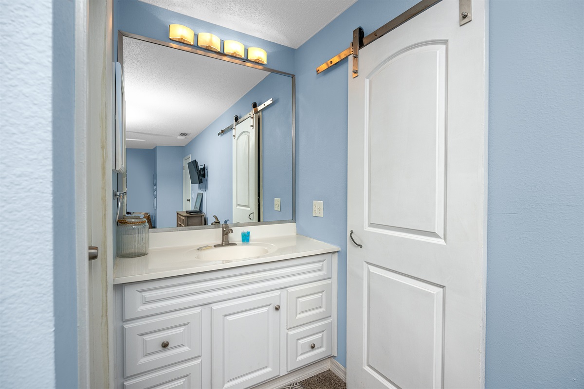 En-Suite Bath