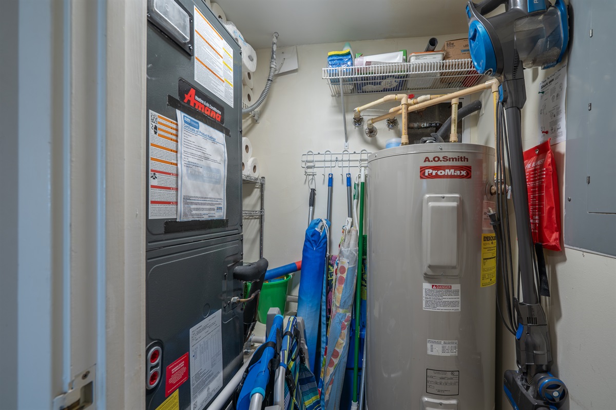 BEACH CHAIRS, BEACH UMBRELLA