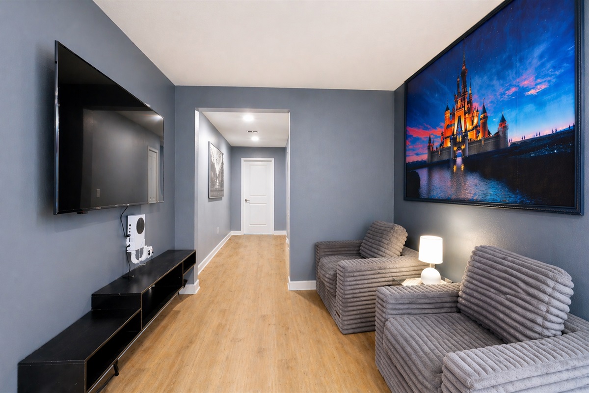 Loft Area with Xbox at Villa Ichabod