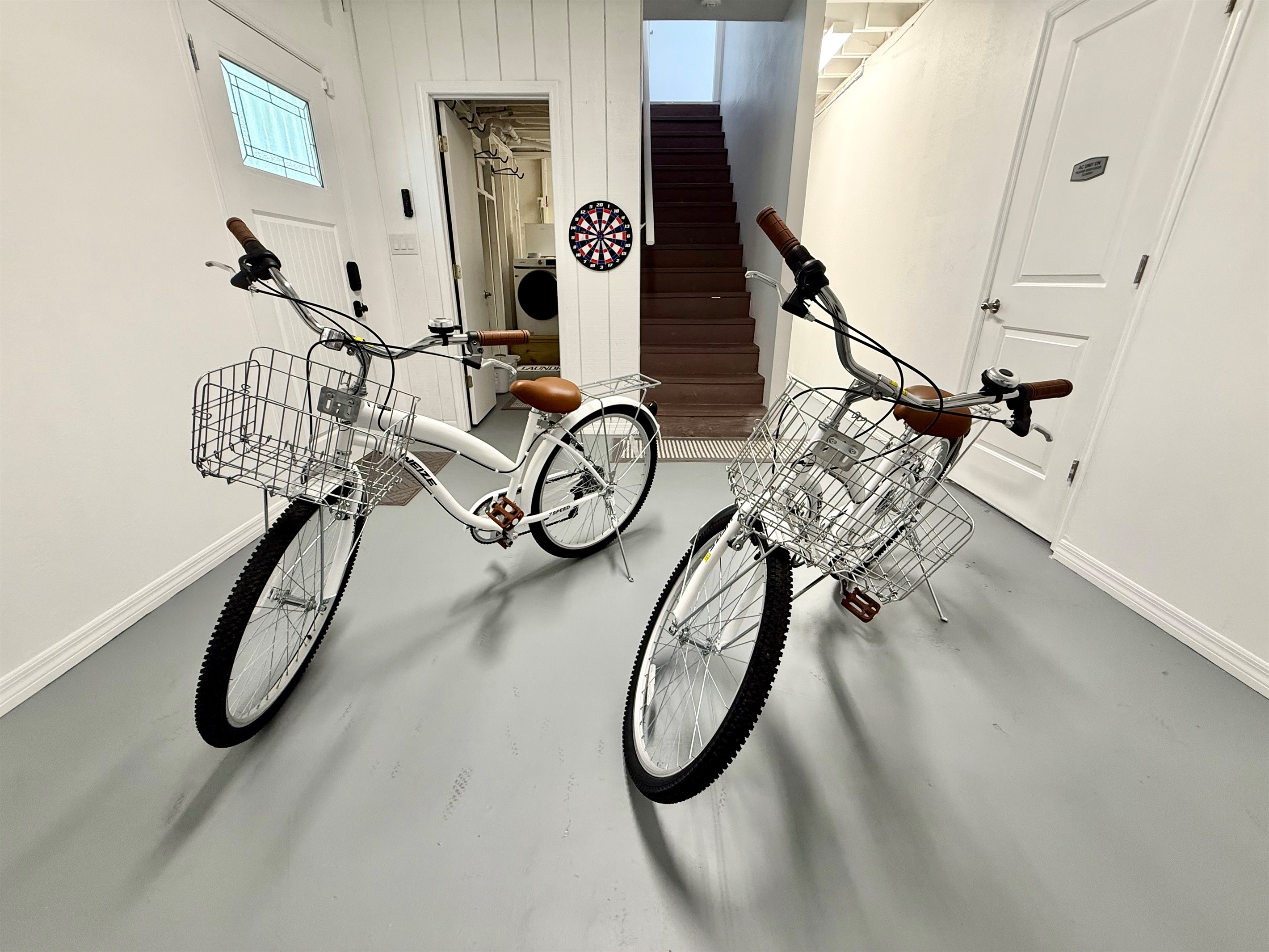 Two complimentary cruiser bikes are ready for you to explore Crystal Beach at your own pace.