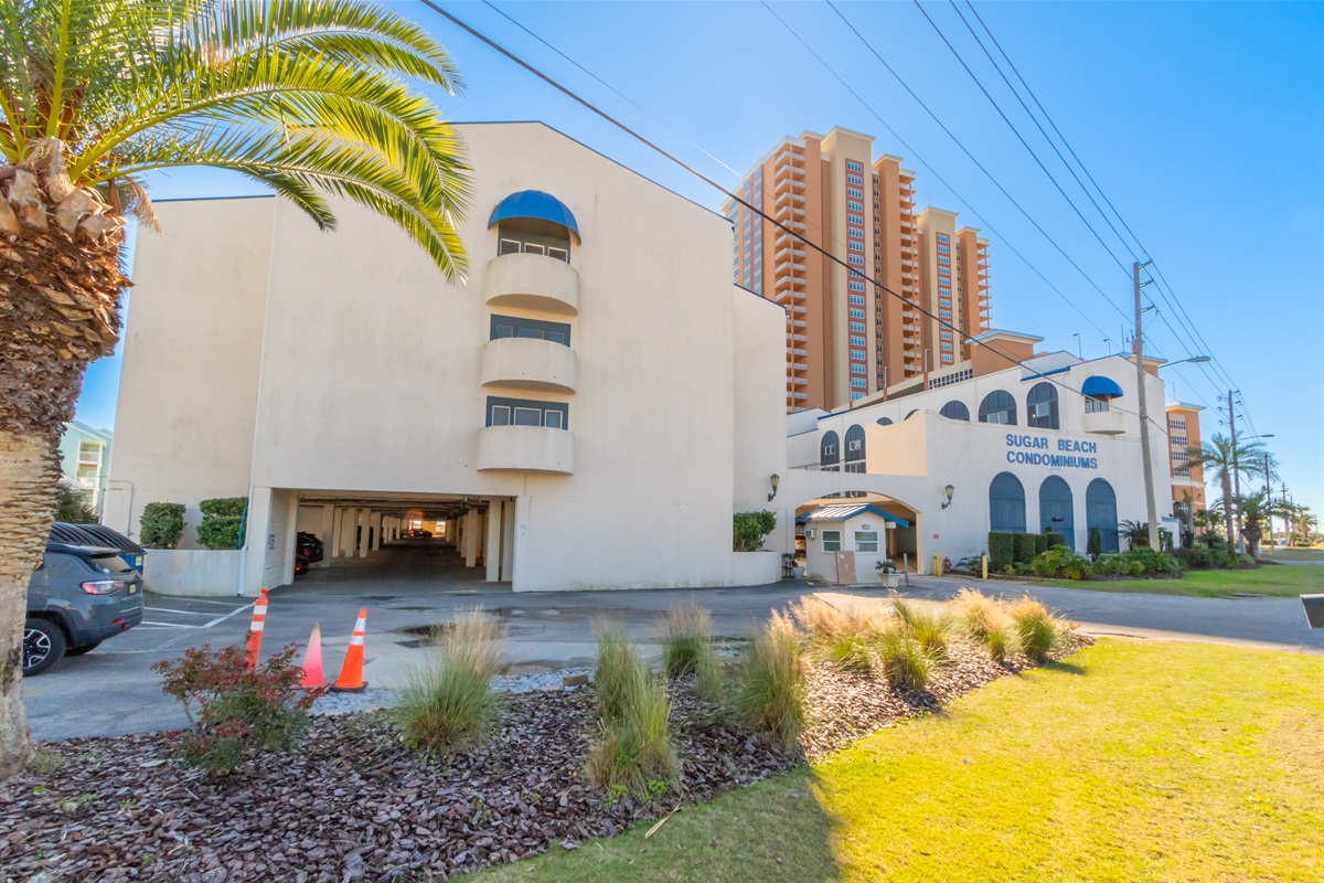 Street View of Sugar Beach