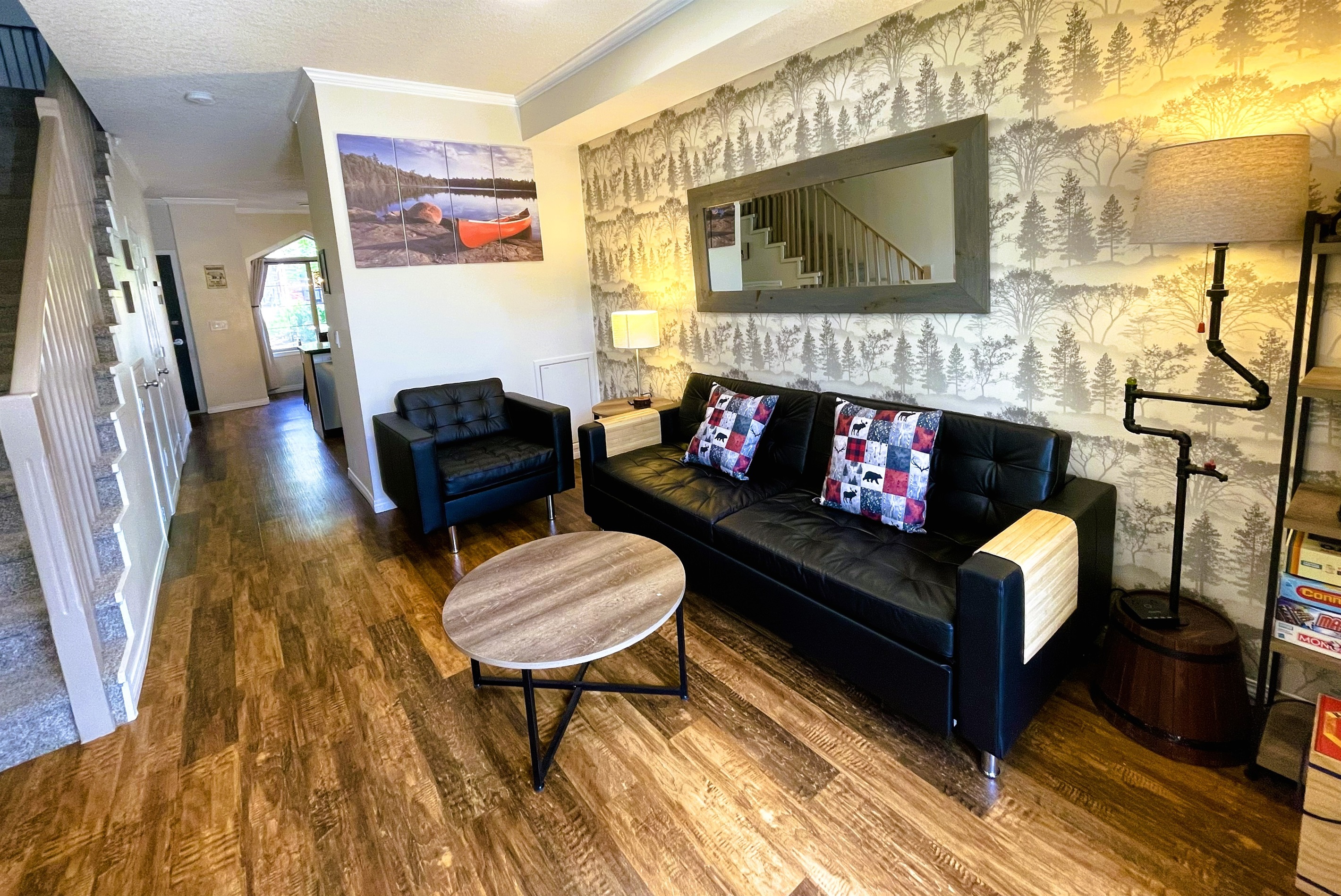 Living room, board games, books, and building blocks for kids of all ages.