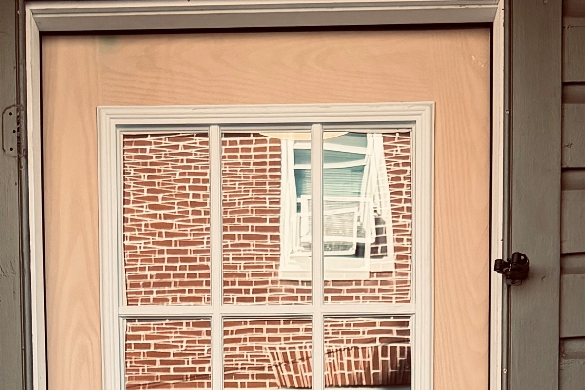 Side Door Entrance with Smart Lock