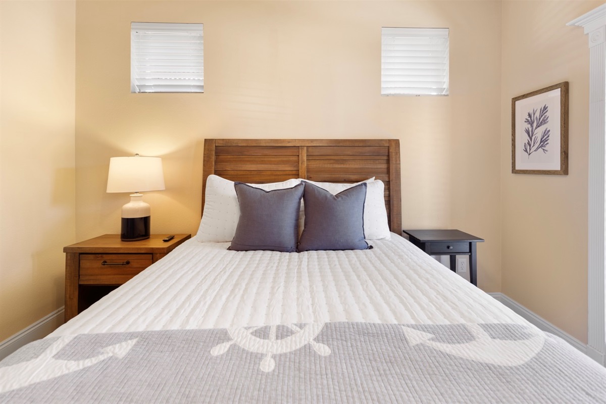 1st Bedroom (1st Floor)