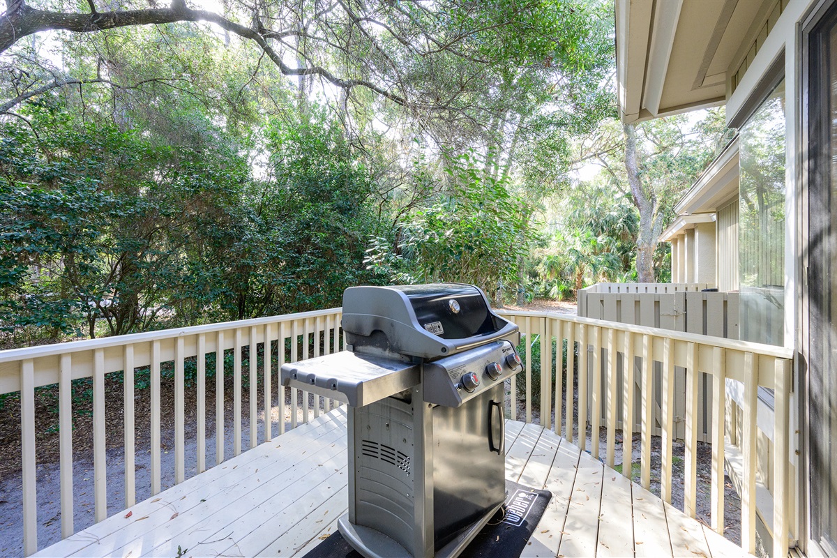 Deck off card room for grilling
