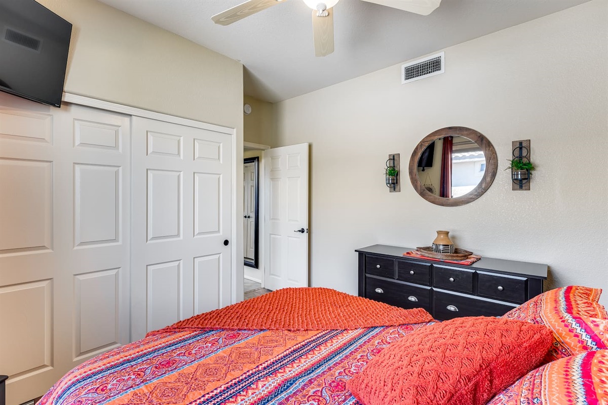 Cozy Cactus Pad in The Grande! Heated Pool|Hot Tub — Cozy Cactus Pad with Pool in Surprise, Surprise, Arizona — photo 23