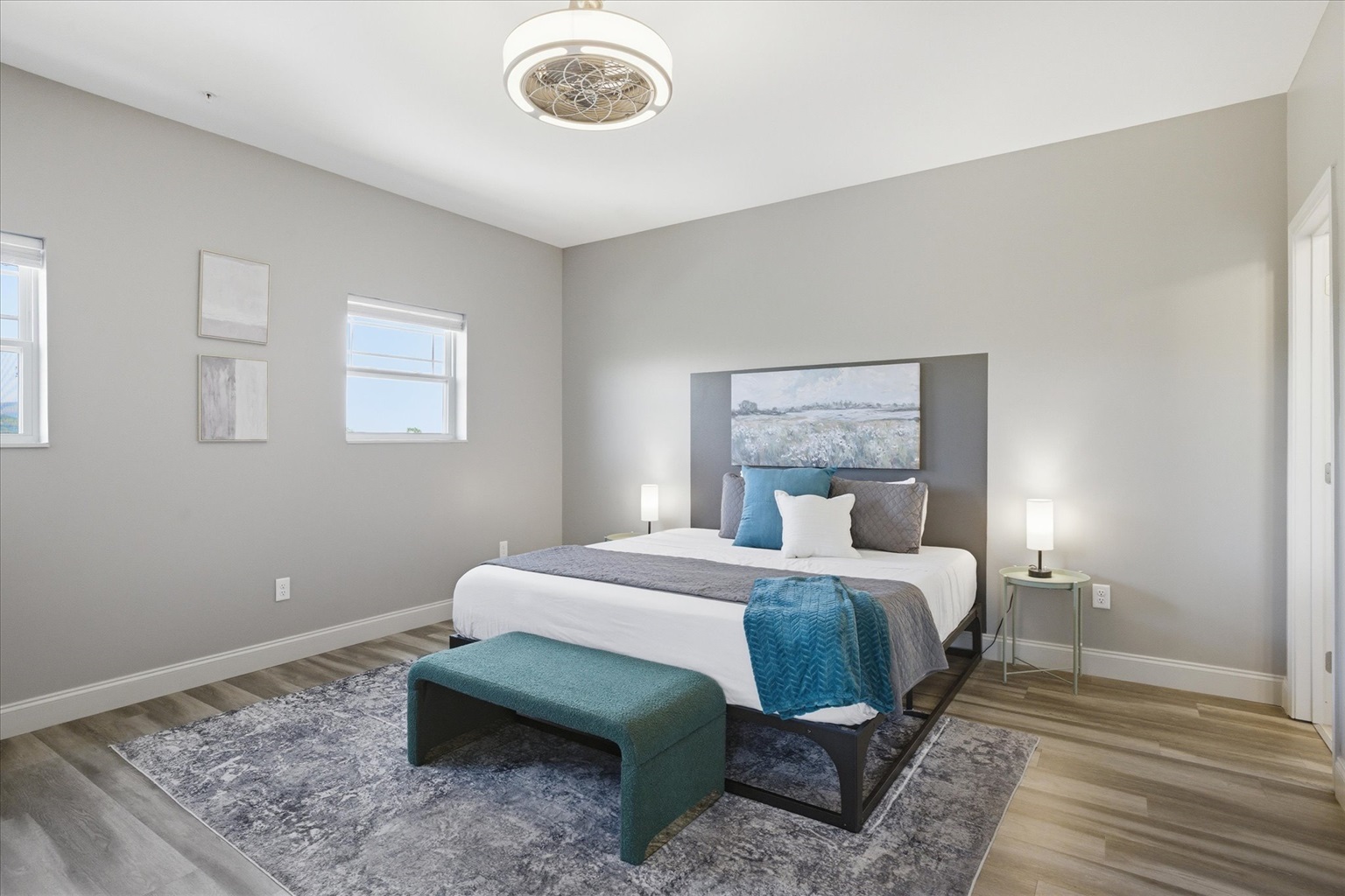 Cool tones set the mood here—calm, quiet, and easy on the eyes. It’s the kind of space that helps you slow down the second you walk in.